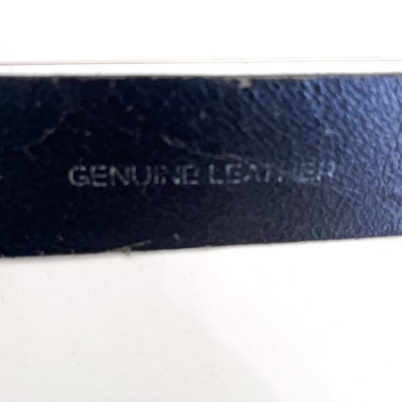 Fossil Classic Leather Mens Belt Size 40 Black Silver Buckle Work Minimalist - Picture 11 of 11